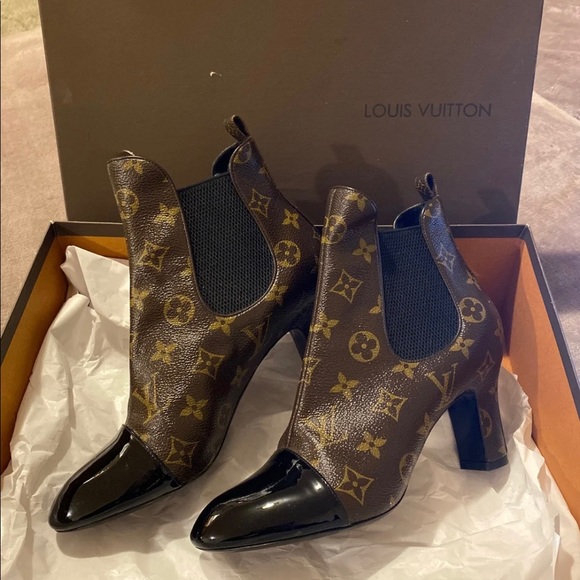 Louis Vuitton Boots -  Size 38 - Picture 1 of 7